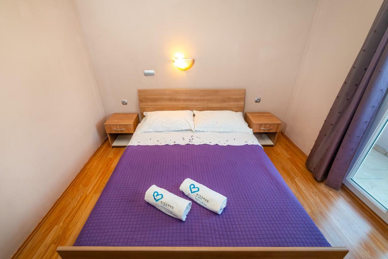 Apartment Adrian Биоград на Мору Екстериор снимка